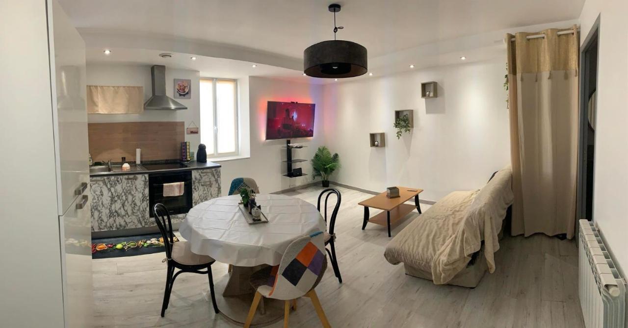 T2 Cosy Matelas 5* / Ecran plat Qled Mâcon Extérieur photo
