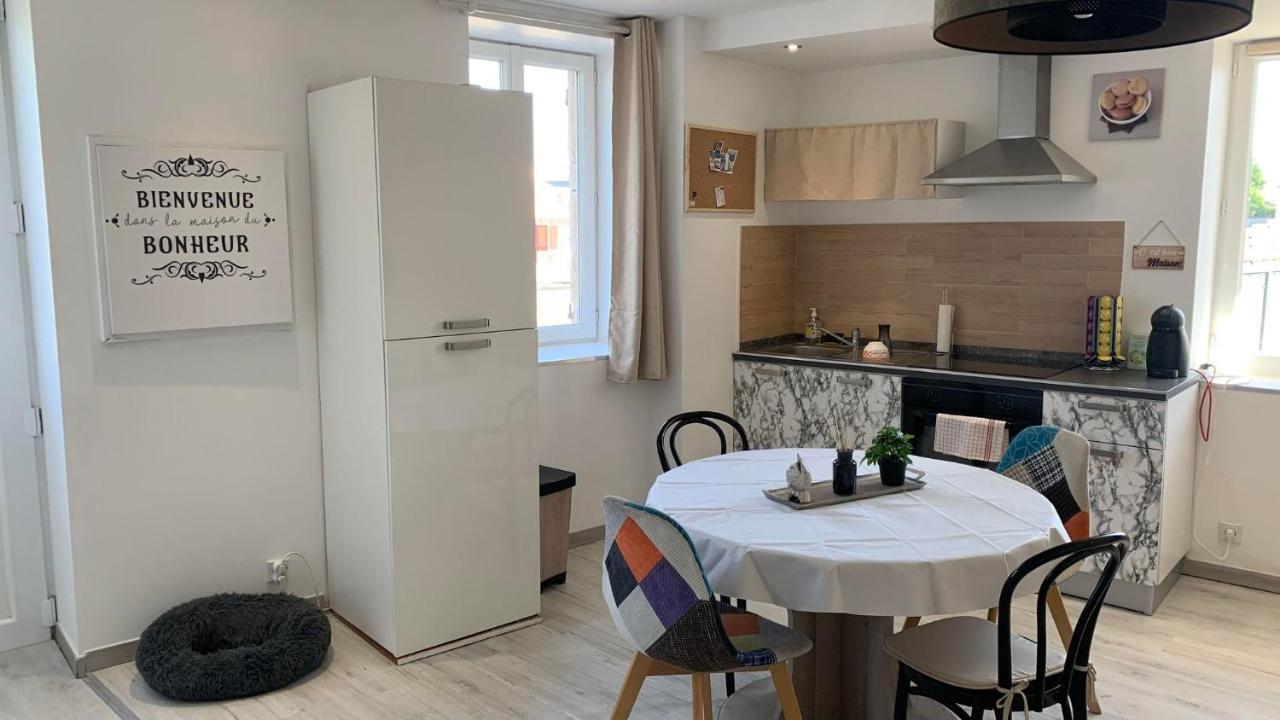 T2 Cosy Matelas 5* / Ecran plat Qled Mâcon Extérieur photo